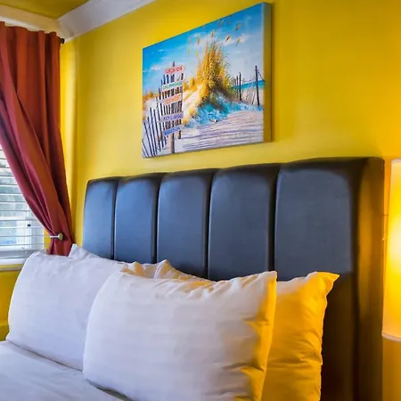 Pegasus International Hotel Key West Exterior photo